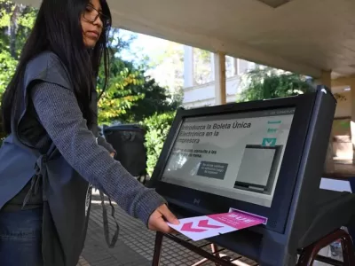Se vota en la Ciudad de Buenos Aires: los porteños van a las urnas en una elección con proyección nacional