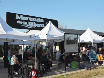 Mercado de la Ribera: artesanías, paseos por el Delta y shows para disfrutar el finde
