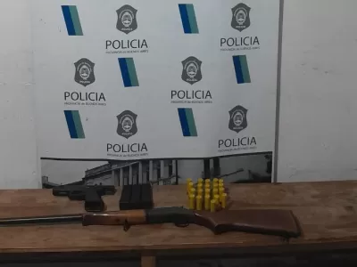 Operativo policial en La Franja: un detenido y armas de fuego fuera de circulaci&oacute;n