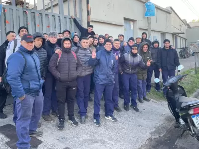 Convocan a una movilizaci&oacute;n en defensa de los puestos de trabajo en Acer&iacute;as Berisso