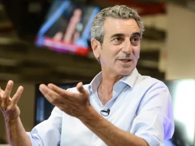 Gobernadores del interior no logran instalar su espacio y el electorado sigue dividido