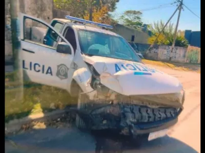 Otro choque de un patrullero en Berisso: ocurri&oacute; en Villa Arg&uuml;ello