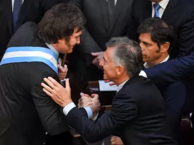 El PRO y La Libertad Avanza negocian una lista conjunta para enfrentar a Kicillof en Provincia