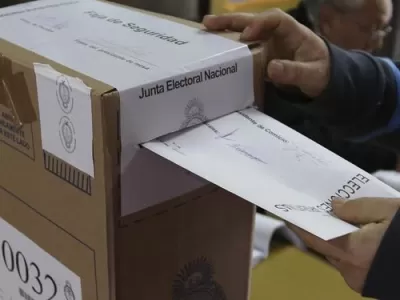 Cuenta regresiva para el cierre de alianzas en Provincia: pulseadas, tensiones y estrategias al límite