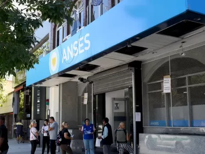 Investigan por estafa a un procurador de La Plata que prometía jugosas jubilaciones de ANSES