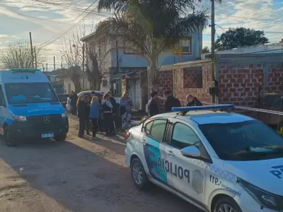 Hallan sin vida a un hombre en su casa de Berisso: investigan las causas
