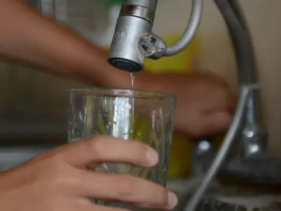 Nuevos cortes de agua en la ciudad debido a la falta de luz