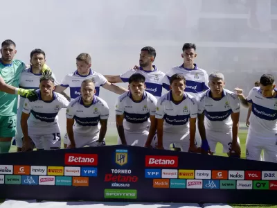 El plantel de Gimnasia denunció una deuda de cuatro meses y suspendió el entrenamiento en la previa al Clásico